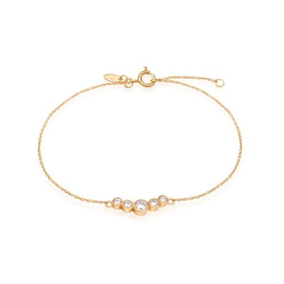 Gold-plated bracelet with cubic zirconia. Adjustable length and polished finish for an elegant, sustainable look.