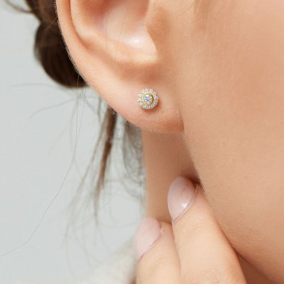 Flower Ear Stud