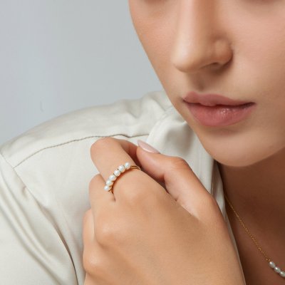 Pearl Ring