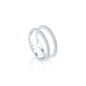 Double Classic ring in rhodium-plated sterling silver with 54 white cubic zirconia – elegant and polished design.