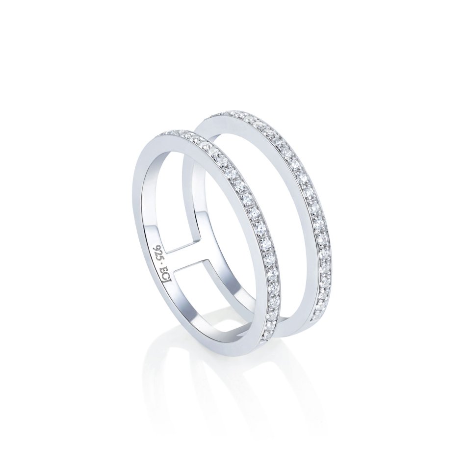 Double Classic ring in rhodium-plated sterling silver with 54 white cubic zirconia – elegant and polished design.