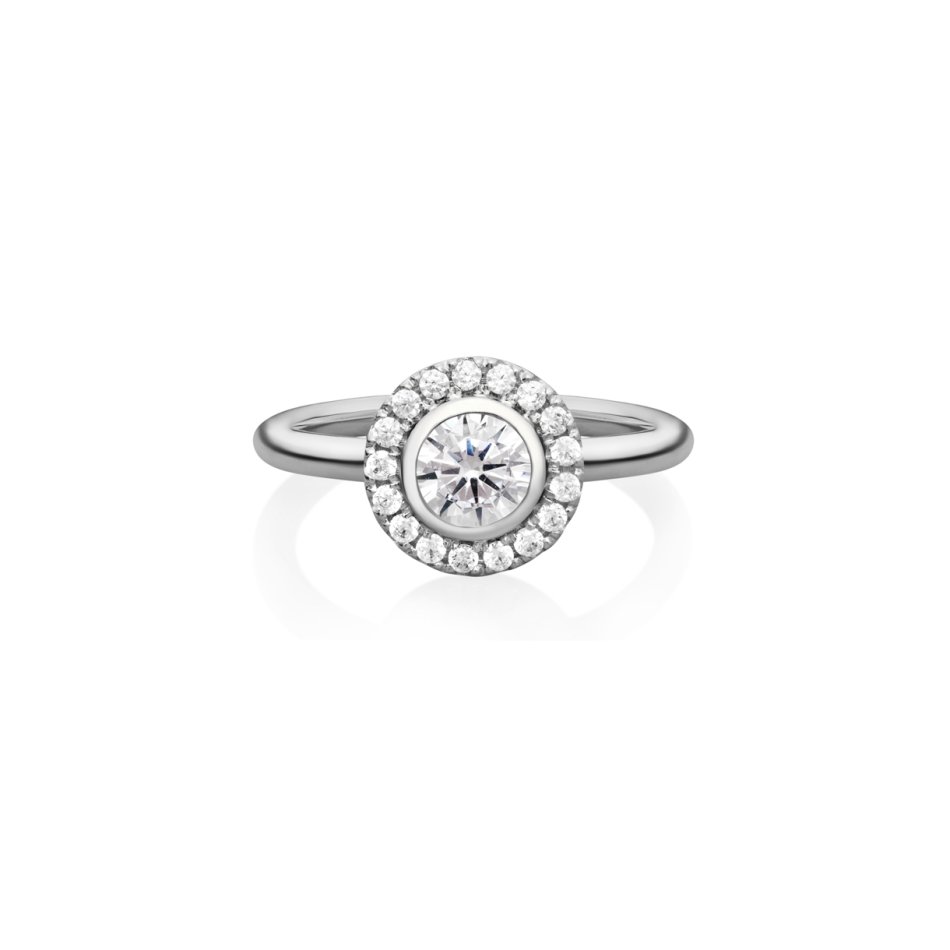 Flower ring i rhodineret recycled sterlings�lv med 18 h�ndsatte cubic zirconia, elegant og naturinspireret statement-smykke.